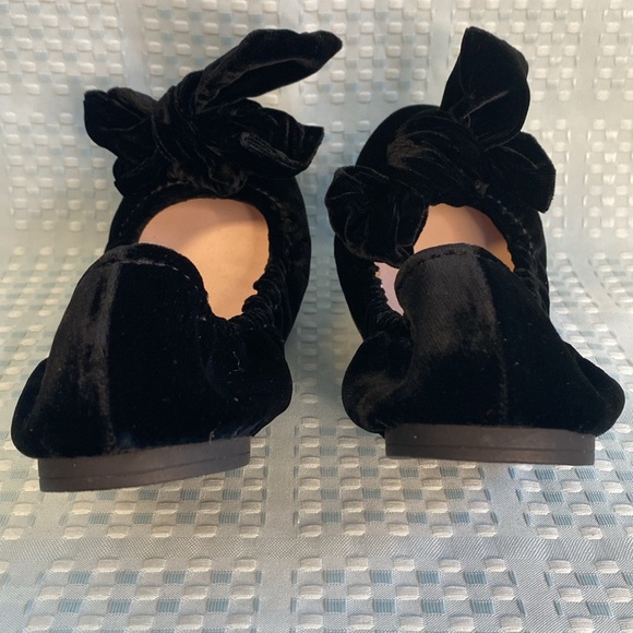 Miu Miu Velvet Bow Ballet Flat In Black - Picture 5 of 10